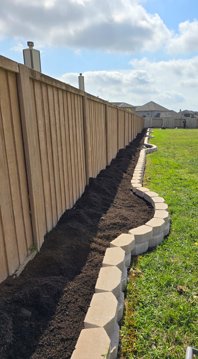 Carranza lawn service