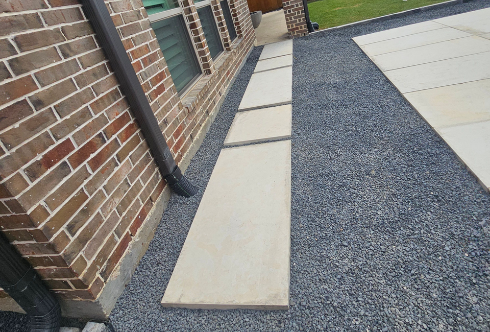 Carranza lawn service 